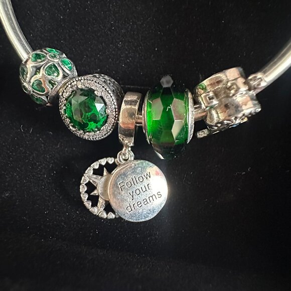 Lucky Pandora Bracelet - Picture 2 of 7
